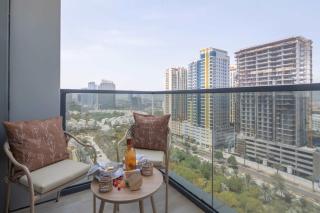Frank Porter - Regina Tower - Dubai - 7