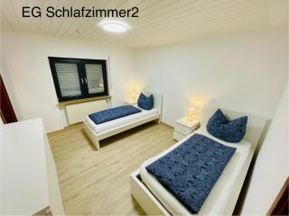 Panoramablick Ferien- und Monteurwohnung EG - Mörlenbach - 5