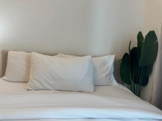 Ashri Holiday Homes Apartment in Dubai Production City - Dubai - 2