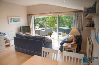 Elevated Coastal Escape - Breathtaking Views - Salcombe - 9