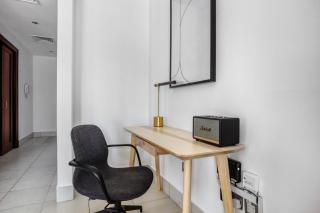 Blueground Reehan elevator pool garage DXB-946 - 7