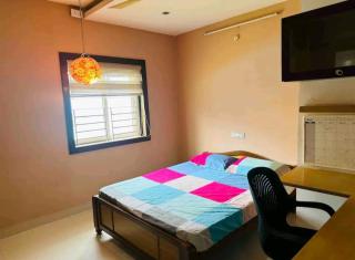 Hitech living in Hitech City - 2