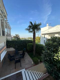 Blessings Apartment with Private Garden and Parking - Galíni - 8