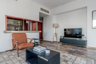 Blueground South Ridge Tower 1 city view pool DXB-1409 - Dubai - 8