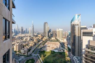 Blueground South Ridge Tower 1 city view pool DXB-1409 - 4