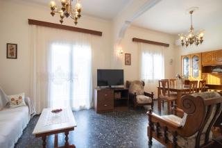 Vintage Charm Apt near Centre - Heraklio - 6