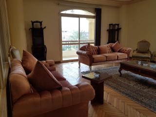 3BR Cosy Apartment near 5A, New Cairo Families Only - Cairo - 0