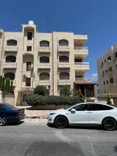 شقة مفرشة في الرابية 3 غرف نوم - 3