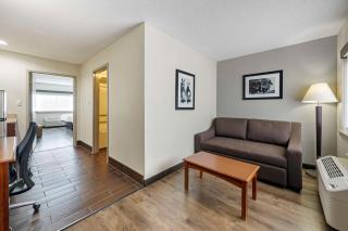 Best Western Celebration Inn & Suites - 4