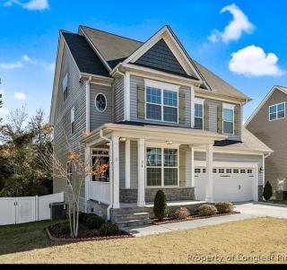 Large 3 Level Family Home - Johnsonville - 0