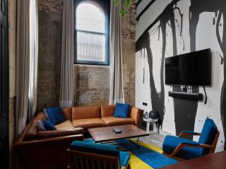 Hotel Woolstore 1888, Sydney - Handwritten Collection - 0