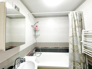 Best Location 2 Bedrooms - 7