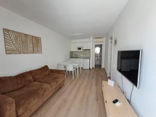 HomeForGuest Apartamento 15 con terraza y piscina en Corralejo - Corralejo - 4