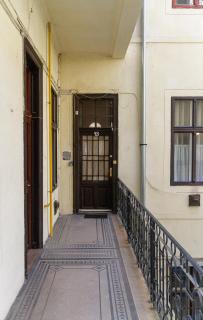 Airport Shuttle 3BDR Multibedroom Suite by NW - Budapest - 4