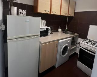 LazyNest - Central Studio with Balcony on Magheru - 7