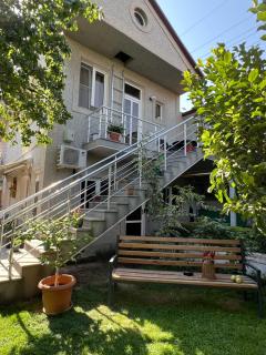 Yerevan Modern Holiday Apartment - 1