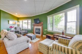 Amish Country Getaway with Pastoral Views! - Millersburg - 7