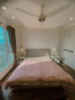 01 BHK CONDO IN FRONT OF CENTORUs - Islamabad - 5