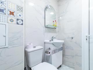 Stay & Explore Sofia - Central Studio - Sofia - 3