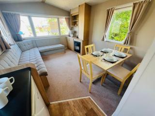 Homely 8 Berth Caravan At California Cliffs Near To Scratby Beach Ref 50067G - Great Yarmouth - 9