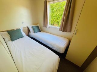 Homely 8 Berth Caravan At California Cliffs Near To Scratby Beach Ref 50067G - Great Yarmouth - 4