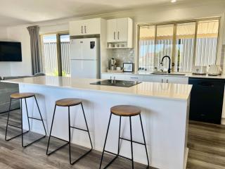 Gateway to Endless Entertainment - 5