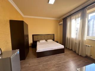 Express Hotel - Yerevan - 8