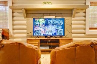 Welcome to The Alpine Luxury Cabin in the City - Duluth - 2