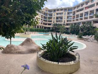 T2 lumineux Mer à pied Terrasse Piscine - 9