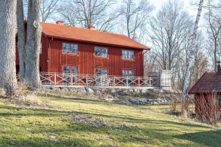 Bergs Gård & Hållsvikens Gård - Västerljung - 3