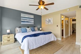 Turtle Cove, Lakefront Pool - Four Seasons - 5
