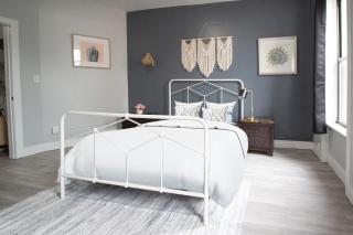 Boho 1-Bedroom Apt 15 Min to Manhattan - Hoboken - 9