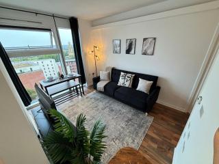B1 Deluxe Suite - Birmingham - 7