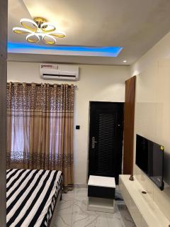 one Bedroom Apartment - Lekki - 4
