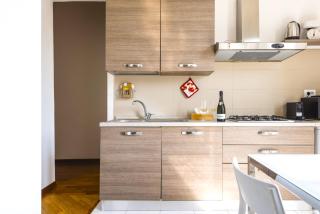 Hostly-Suite le Maioliche-Charme in Town Center - 1