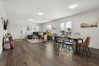 Centre Peak View I Sleep 8 I 50 TV I Full Kitchen - 7