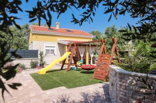 Holiday House Hidden Oasis - Vir - 0