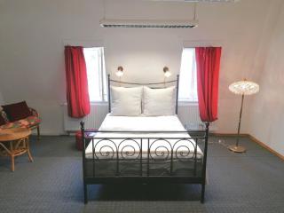 Nr 8 grosses Ferien Zimmer mit Stadtblick - Annaberg-Buchholz - 4