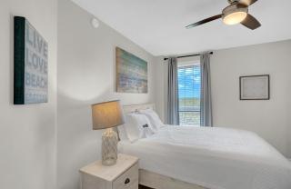 Pelican Pointe 1104 by Liquid Life - 5