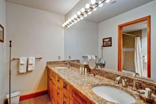Meadows Townhome A5 by East West Hospitality - 3