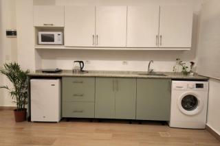 Goga Apartment in Jabal Amman near Rainbow Street - 6