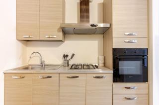 Artistic Urban Apartment - 9