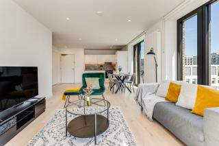 Khayat Homes - The Riverre - Luxury 2 Bed Apt - Londra - 2