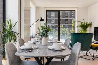 Khayat Homes - The Riverre - Luxury 2 Bed Apt - Londra - 7