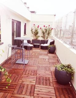 Top floor parisian apartment with terrace - 0