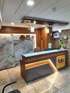 Hotel Nobel Inn - Ahmedabad - 9