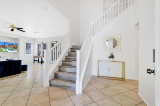 Indio Paradise - 4BR Home with Pool - Indio - 8