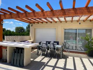 Villa moderne dans village typique - Briatexte - 8