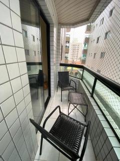 Apto Moderno com Churrasqueira Gourmet, apenas 150m da Praia - 5