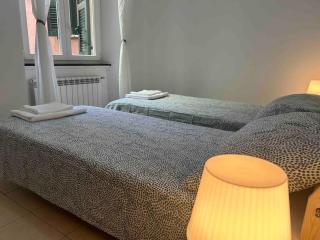 Central, spacious & completely equipped apartment - Genova - 3